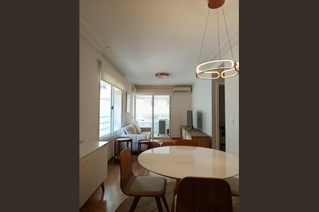 Apartamento à venda com 80m², 2 quartos e 2 vagasSala