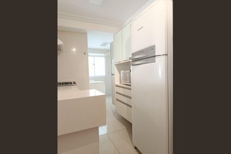 Apartamento à venda com 80m², 2 quartos e 2 vagasCozinha