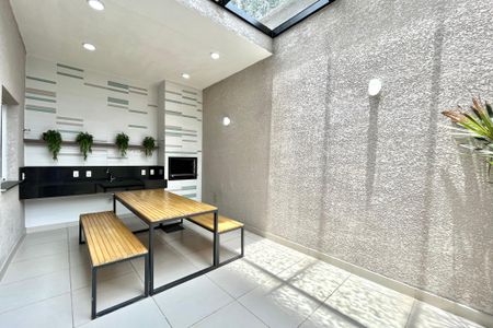 Apartamento à venda com 55m², 2 quartos e sem vagaÁrea comum - Churrasqueira