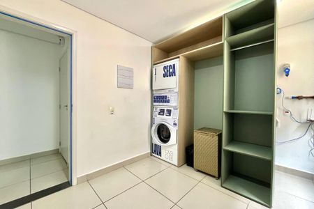 Apartamento à venda com 55m², 2 quartos e sem vagaÁrea comum