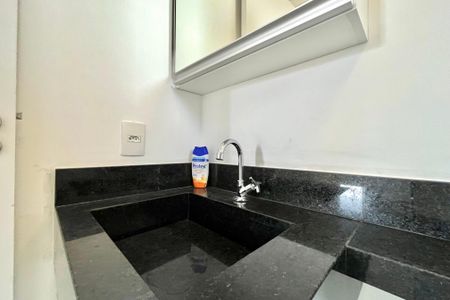 Apartamento à venda com 55m², 2 quartos e sem vagaBanheiro