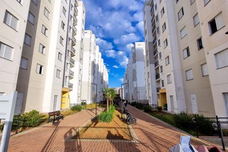 Apartamento à venda com 42m², 2 quartos e 1 vaga Apartamento à venda com 42m², 2 quartos e 1 vagaÁrea comum