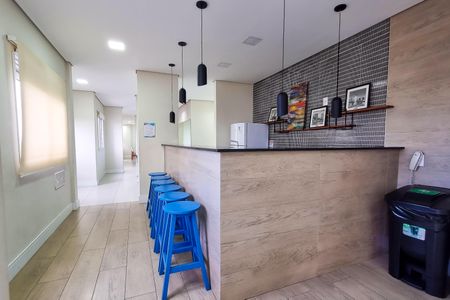 Apartamento à venda com 42m², 2 quartos e 1 vaga Apartamento à venda com 42m², 2 quartos e 1 vagaÁrea comum - Salão de festas