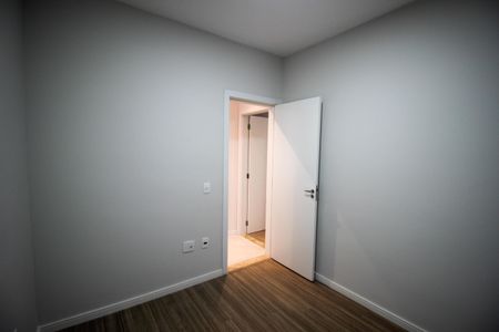 Quarto 1 de apartamento para alugar com 2 quartos, 42m² em Lopes de Oliveira, Sorocaba