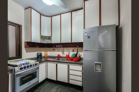 Apartamento para alugar com 89m², 2 quartos e 1 vagaCozinha
