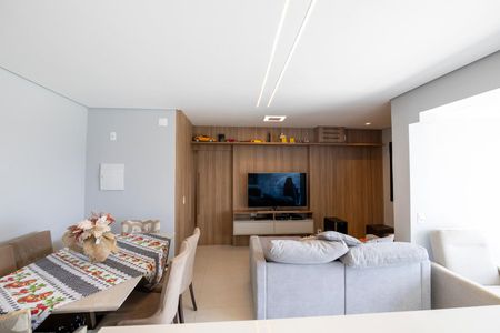 Apartamento à venda com 88m², 2 quartos e 2 vagas Apartamento à venda com 88m², 2 quartos e 2 vagasSala