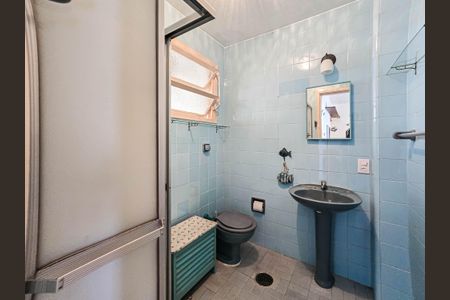 Banheiro de apartamento para alugar com 1 quarto, 98m² em Ponta da Praia, Santos