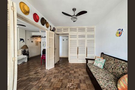 Quarto de apartamento para alugar com 1 quarto, 98m² em Ponta da Praia, Santos