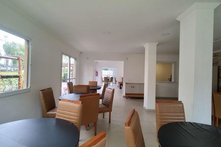 Apartamento à venda com 45m², 2 quartos e 1 vaga Apartamento à venda com 45m², 2 quartos e 1 vagaÁrea comum - Salão de festas