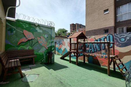 Apartamento à venda com 45m², 2 quartos e 1 vaga Apartamento à venda com 45m², 2 quartos e 1 vagaÁrea comum - Playground