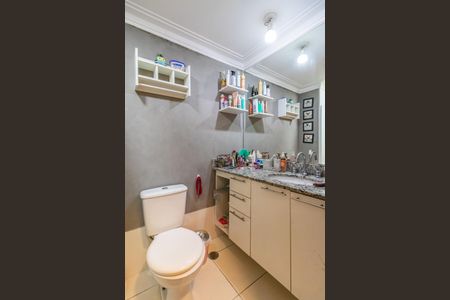 Apartamento à venda com 82m², 3 quartos e 1 vaga Apartamento à venda com 82m², 3 quartos e 1 vagaBanheiro Social