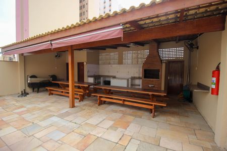 Apartamento para alugar com 151m², 3 quartos e 2 vagas Apartamento para alugar com 151m², 3 quartos e 2 vagasÁrea comum - Churrasqueira