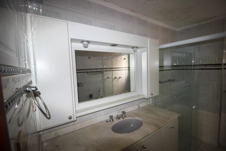 Apartamento para alugar com 151m², 3 quartos e 2 vagas Apartamento para alugar com 151m², 3 quartos e 2 vagasBanheiro da Suíte 3
