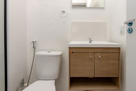 Apartamento para alugar com 37m², 2 quartos e sem vagaBanheiro
