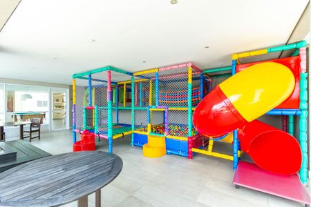 Apartamento à venda com 78m², 3 quartos e 1 vaga Apartamento à venda com 78m², 3 quartos e 1 vagaÁrea Comum