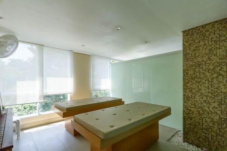 Apartamento à venda com 78m², 3 quartos e 1 vaga Apartamento à venda com 78m², 3 quartos e 1 vagaÁrea Comum