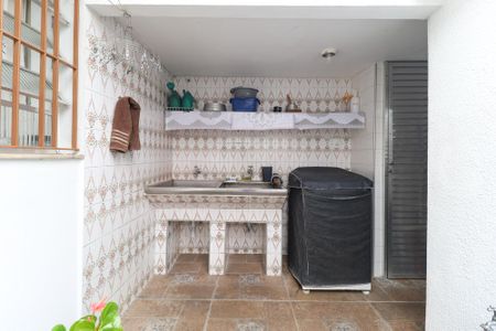 Casa à venda com 196m², 5 quartos e 5 vagasÁrea de Serviço