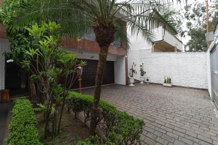 Casa à venda com 196m², 5 quartos e 5 vagasÁrea comum