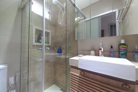 Casa à venda com 80m², 3 quartos e 7 vagas Casa à venda com 80m², 3 quartos e 7 vagasBanheiro