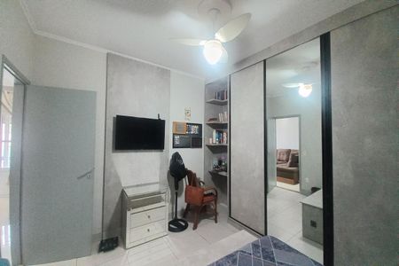 Casa à venda com 80m², 3 quartos e 7 vagas Casa à venda com 80m², 3 quartos e 7 vagasQuarto 2