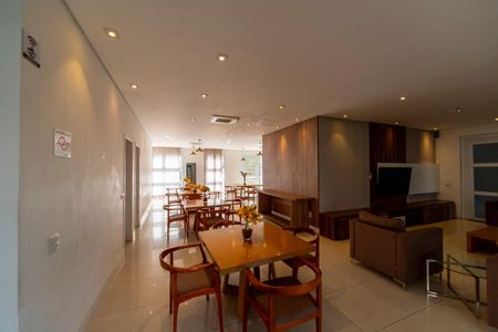 Apartamento à venda com 74m², 3 quartos e 2 vagasÁrea comum - Salão de festas