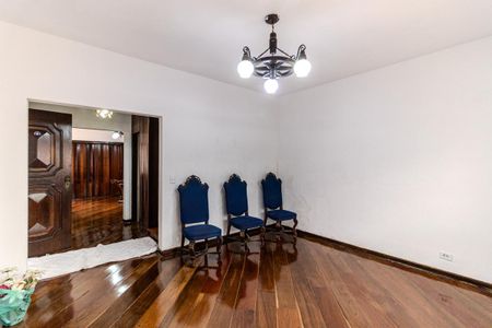 Casa à venda com 280m², 5 quartos e 3 vagas Casa à venda com 280m², 5 quartos e 3 vagasSala 1