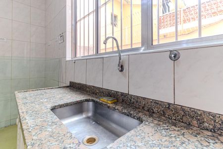 Casa à venda com 280m², 5 quartos e 3 vagas Casa à venda com 280m², 5 quartos e 3 vagasCozinha