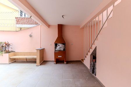 Casa à venda com 280m², 5 quartos e 3 vagas Casa à venda com 280m², 5 quartos e 3 vagasChurrasqueira