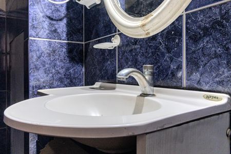 Casa à venda com 280m², 5 quartos e 3 vagas Casa à venda com 280m², 5 quartos e 3 vagasLavabo