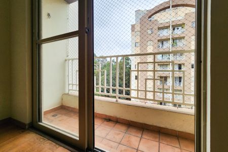 Apartamento para alugar com 65m², 3 quartos e 1 vagaVaranda