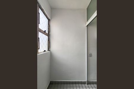 Apartamento para alugar com 65m², 3 quartos e 1 vagaÁrea de Serviço