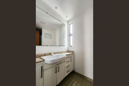 Apartamento para alugar com 65m², 3 quartos e 1 vagaBanheiro