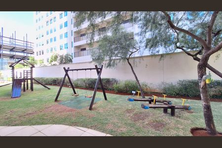 Apartamento à venda com 160m², 3 quartos e 2 vagas Apartamento à venda com 160m², 3 quartos e 2 vagasÁrea comum - Playground