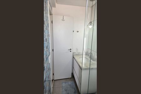Apartamento à venda com 61m², 2 quartos e 1 vaga Apartamento à venda com 61m², 2 quartos e 1 vagaBanheiro da Suíte 1