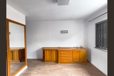 Casa para alugar com 267m², 4 quartos e 4 vagasSuíte 1