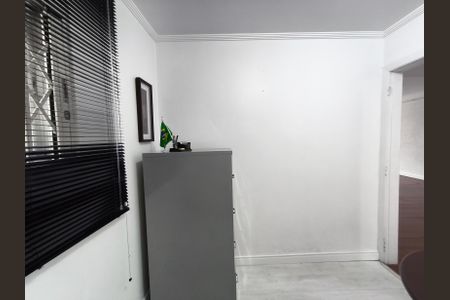 Casa para alugar com 267m², 4 quartos e 4 vagasEscritório