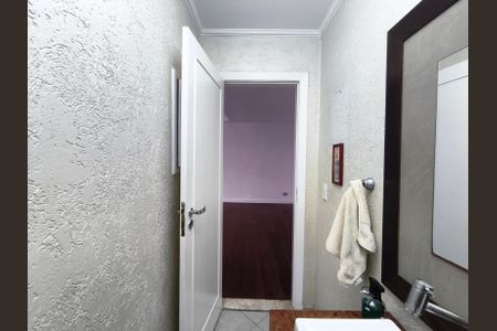 Casa para alugar com 267m², 4 quartos e 4 vagasLavabo