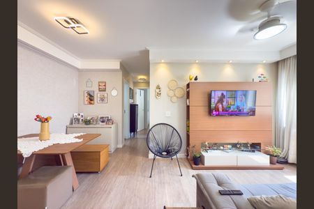 Sala de apartamento à venda com 2 quartos, 55m² em Jardim Santa Emilia, São Paulo