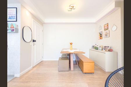 Sala de apartamento à venda com 2 quartos, 55m² em Jardim Santa Emilia, São Paulo