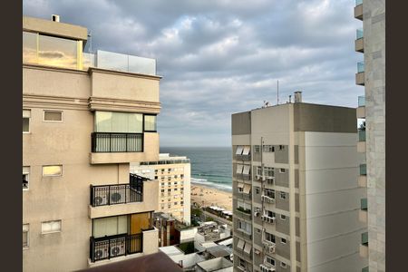 Apartamento à venda com 85m², 2 quartos e 1 vaga Apartamento à venda com 85m², 2 quartos e 1 vagaÁrea comum