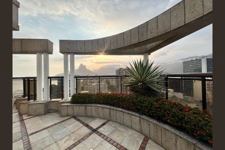 Apartamento à venda com 85m², 2 quartos e 1 vaga Apartamento à venda com 85m², 2 quartos e 1 vagaÁrea comum