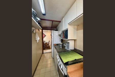 Apartamento à venda com 85m², 2 quartos e 1 vaga Apartamento à venda com 85m², 2 quartos e 1 vagaCozinha