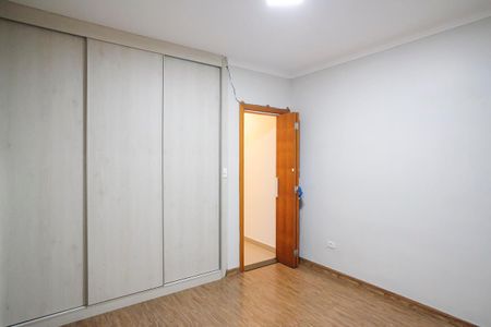 Casa à venda com 181m², 3 quartos e 2 vagasSuíte