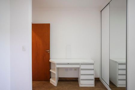 Casa à venda com 181m², 3 quartos e 2 vagasQuarto 2