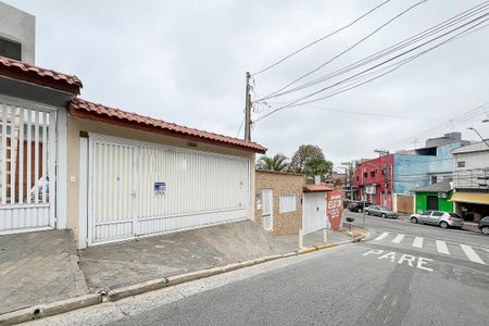 Casa à venda com 181m², 3 quartos e 2 vagasFachada - Placa
