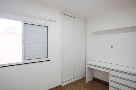 Casa à venda com 181m², 3 quartos e 2 vagasQuarto 1