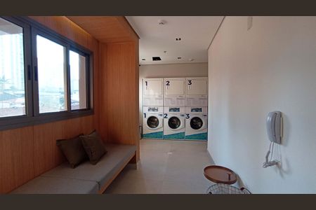 Studio para alugar com 25m², 1 quarto e sem vaga Studio para alugar com 25m², 1 quarto e sem vagaÁrea comum