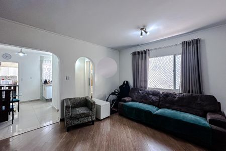 Casa à venda com 181m², 2 quartos e 2 vagasSala