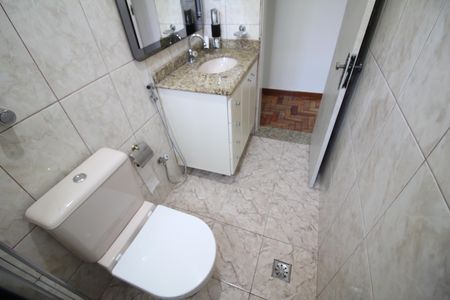 Apartamento à venda com 80m², 3 quartos e 1 vagaBanheiro