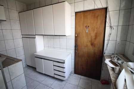 Apartamento à venda com 80m², 3 quartos e 1 vagaCozinha